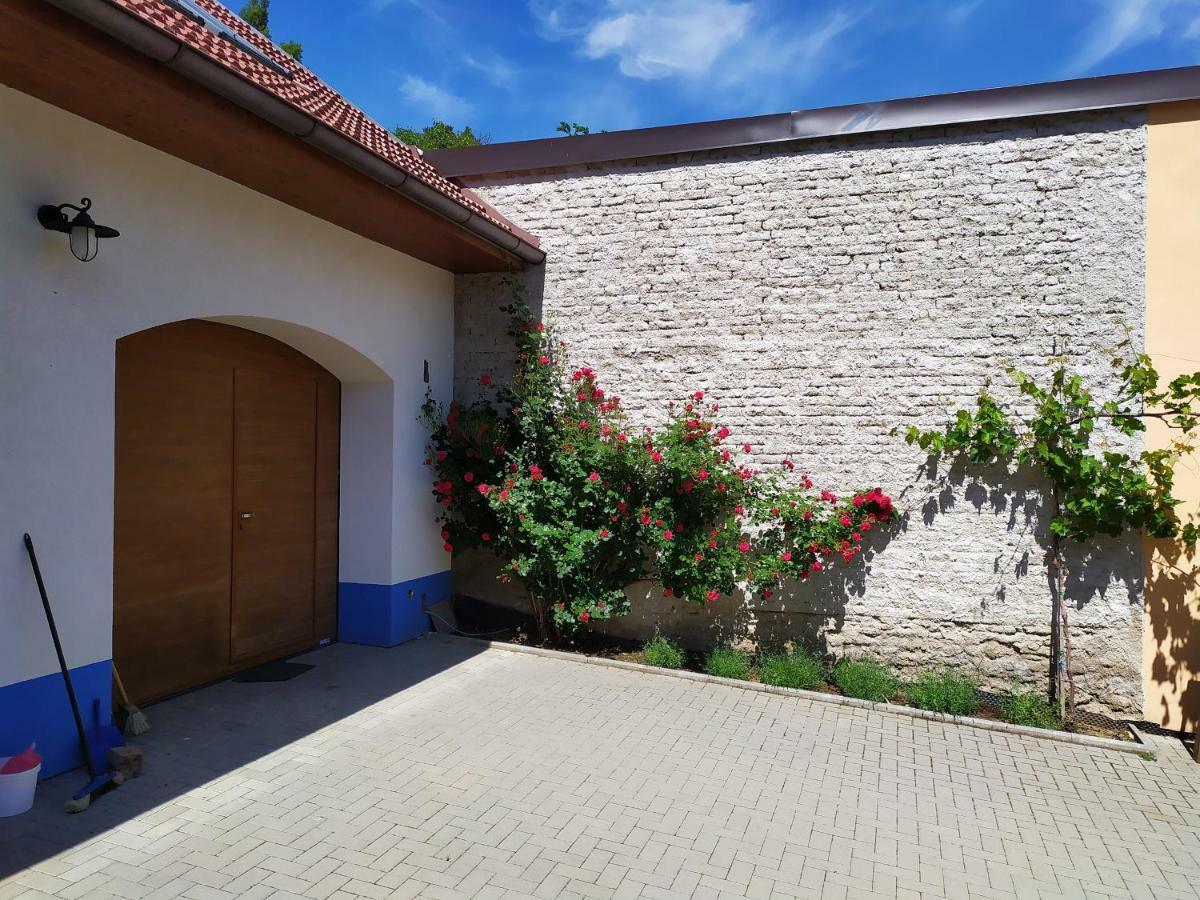 Apartment Koprivovi Němčičky Extérieur photo