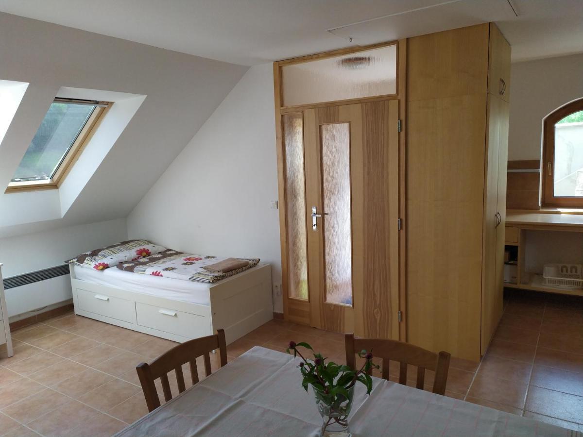 Apartment Koprivovi Němčičky Extérieur photo